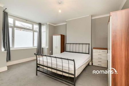 Conygre Road, Filton, Bristol, Gloucestershire, BS34 - Photo 5