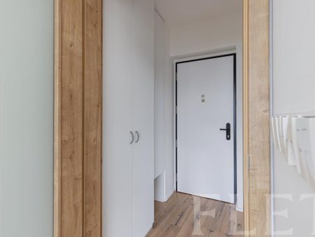 Pronájem bytu 1+kk 33 m2 - Fotografie 5