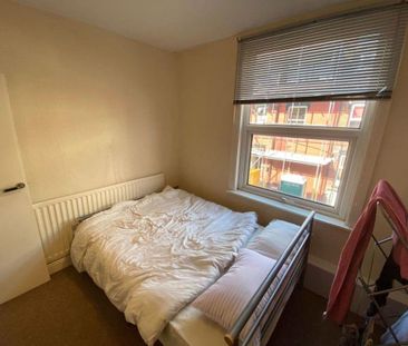 2 bedroom house to rent - Photo 4
