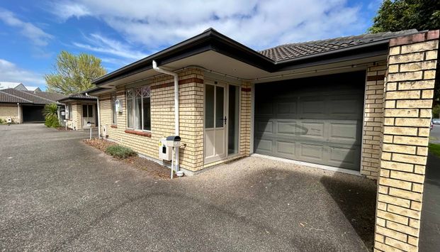 Wheelchair-Friendly Gem in Claudelands - Photo 1