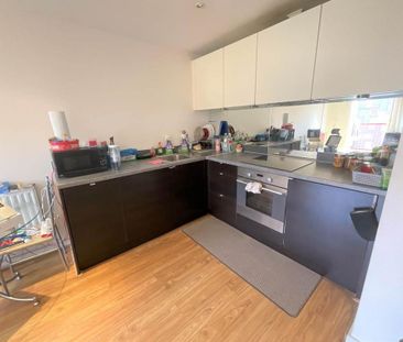 1 bedroom flat to rent - Photo 4