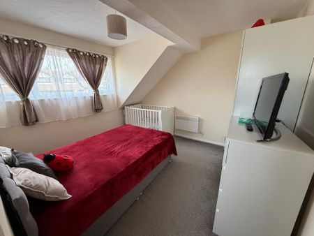 2 bedroom property to rent - Photo 3