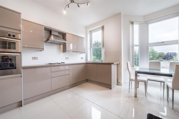 4 bedroom maisonette to rent - Photo 1