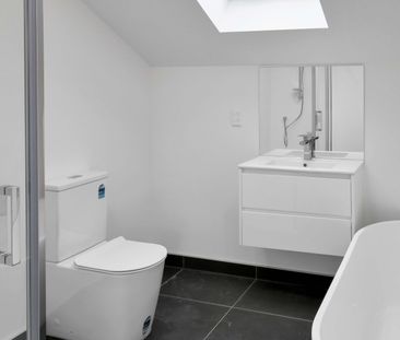 3 Bedroom Townhouse - Photo 6