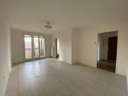 Location Appartement 3 pièces 61m² BOURG LES VALENCE 26500 - Photo 2