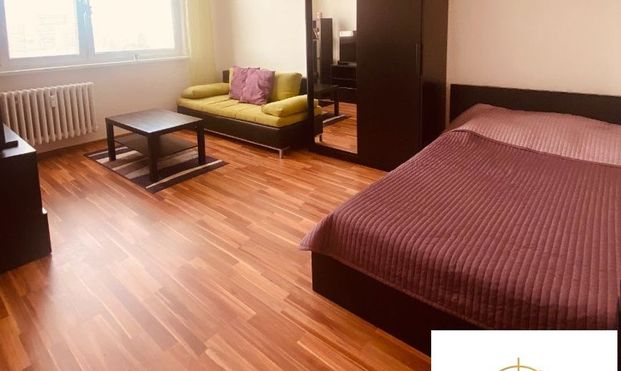 LUNA REALITY Šikovný 1 – izb byt Vrakuňa PRENÁJOM - Photo 1
