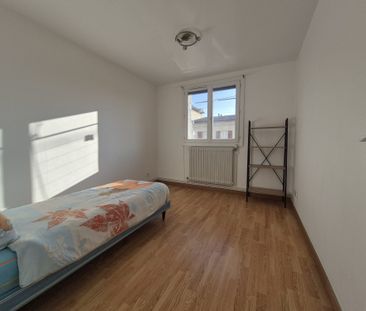 Location Appartement 3 pièces 53m² FONTAINE 38600 - Photo 3