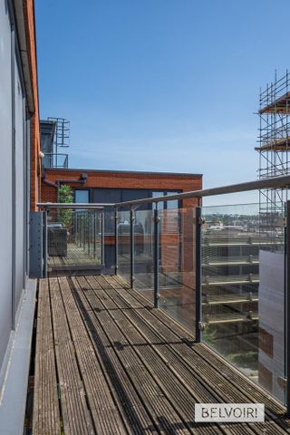 1 bedroom flat to rent - Photo 4