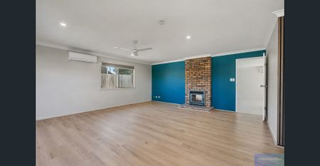 🏡 Spacious Family Home with Dual Living Areas and Outdoor Entertaining 🏡✨ - Photo 3