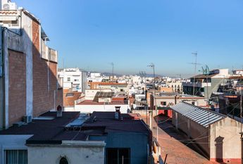 Carrer de Rogent, Barcelona, Catalonia 08026