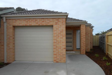 2/3 Nerang Court, Hoppers Crossing. - Photo 5