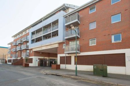 1 bedroom flat to rent - Photo 5