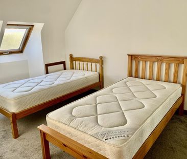 5 bedroom detached house to rent - Photo 3