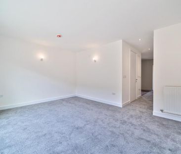 3 bedroom house to rent - Photo 2
