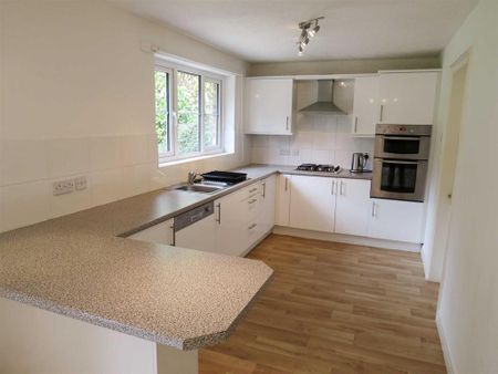 4 bedroom house to rent - Photo 5