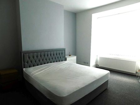 Westbourne Avenue, Gateshead - Photo 4