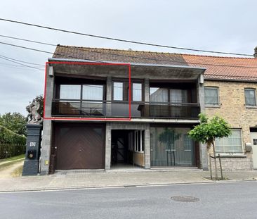 Ruim appartement met 2 slaapkamers en autostaanplaats te Leke - Photo 1