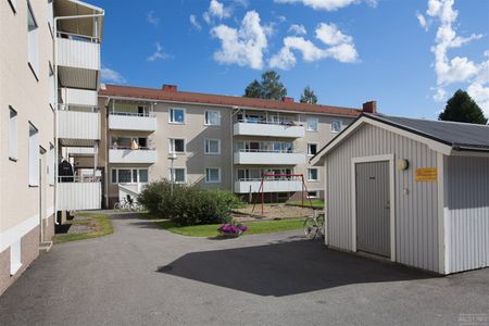 Kullavägen 45 - Photo 2