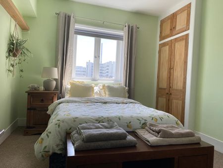 2 Bed Flat, Brunswick Square, BN3 - Photo 3