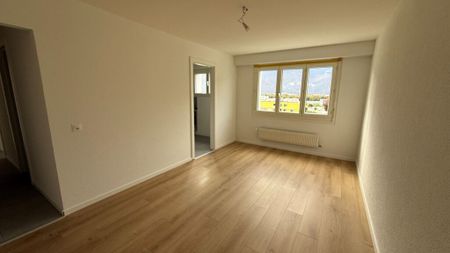 For rent 3.5 room apartment renovated - Photo 5