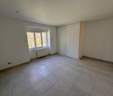 Location Maison 4 pièces 77m² ROBIAC ROCHESSADOULE 30160 - Photo 1