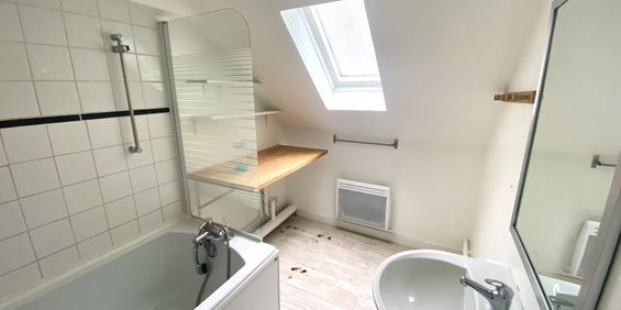 Location Appartement 2 pièces 39m² ARMENTIERES 59280 - Photo 3