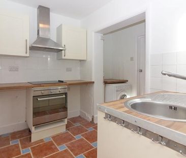 1 bedroom ground floor maisonette to rent - Photo 5