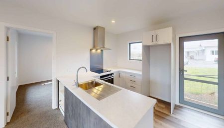 Foxton - 3 Bedrooms - Photo 3