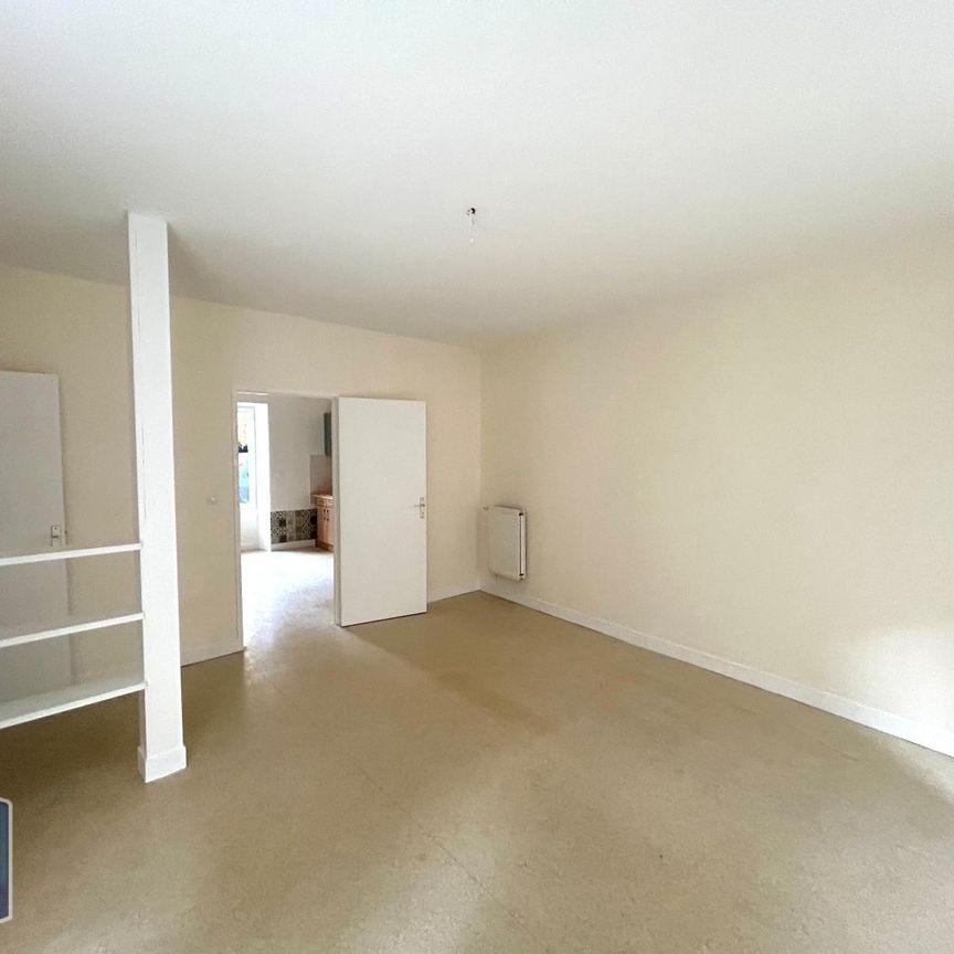 Location Appartement 4 pièces 101m² PERIGUEUX 24000 - Photo 1