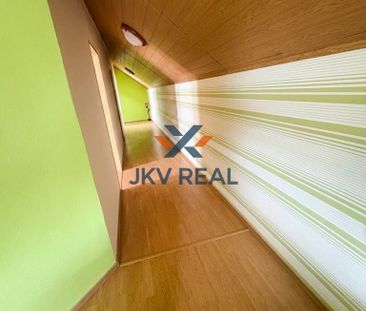 UBYTOVANIE PRE ŠTUDENTOV A JEDNOTLIVCOV | ZVOLEN – PODBOROVÁ – Fotografia 3