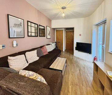 5 bedroom terraced house to rent - Photo 2