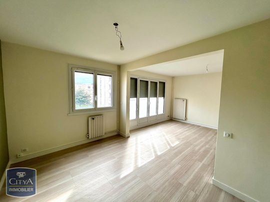 Location Appartement 4 pièces 77m² BOURG EN BRESSE 01000 - Photo 1