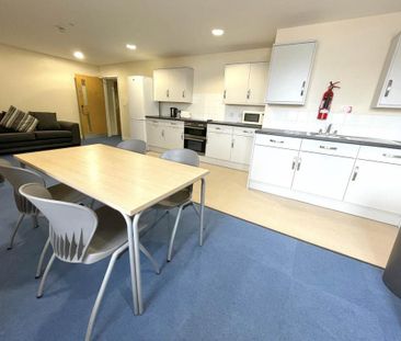 1 bedroom private hall to rent - Photo 6