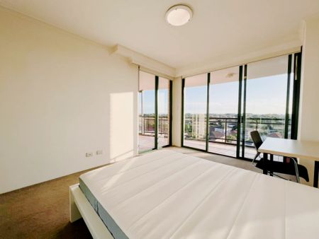 2 bed 2 bath*55 - Photo 5