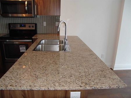 For Lease - 55 Speers Road Unit# 1506, Oakville, Ontario - Photo 4
