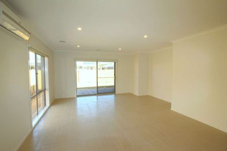 Located in the highly sought after Mount Duneed Estate! - Photo 4