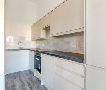 Windmill Hill, EN2, Enfield - Photo 3