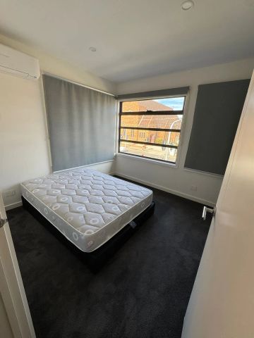 “Brand New Rooming House | More Photos To Come | Taking Applications Now” - Photo 4