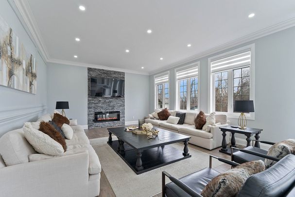 For Lease - 6074 9 Highway, Mono, Ontario - Photo 1