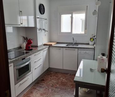 Ático de alquiler en Paseo Marítimo Rey de España, Las Gaviotas - C... - Photo 5