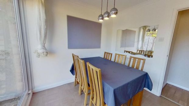 4 bedroom terraced house to rent - Photo 1