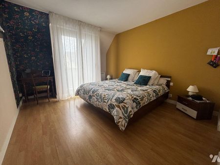 NOUVEAUTE ! Etude Trente-Cinq Notaires - NOYAL-CHATILLON-SUR-SEICHE Bien rare à la location ... - Photo 4