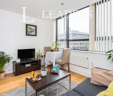 1 bedroom flat to rent - Photo 1