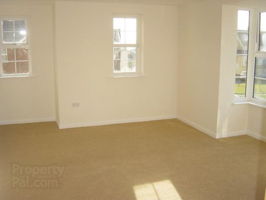 43 TOBAR GLEN, O’NEILL ROAD - Photo 1