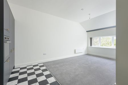 Rent Chesterfield Road, Woodseats, S8 £950pcm - Photo 5