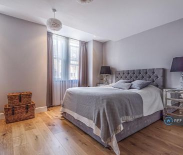 2 bedroom maisonette to rent - Photo 4