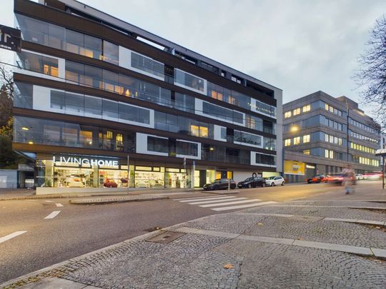 Exklusives Wohnen in zentraler Lage ? 4-Zimmer-Wohnung mit Penthouse-Flair in Stuttgart - Foto 1