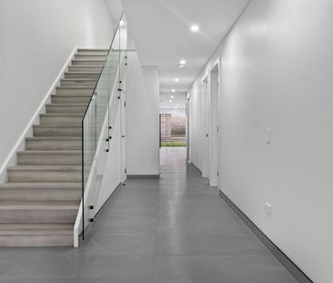 NEAR NEW 5 BEDROOM DUPLEX! - Photo 1