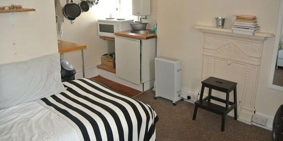 Studio to rent - Photo 3