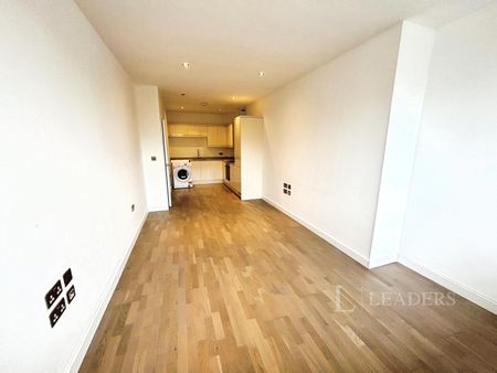 1 bedroom apartment to rent Cleeve Court, Cleeve Road, Leatherhead, KT22 - Photo 2